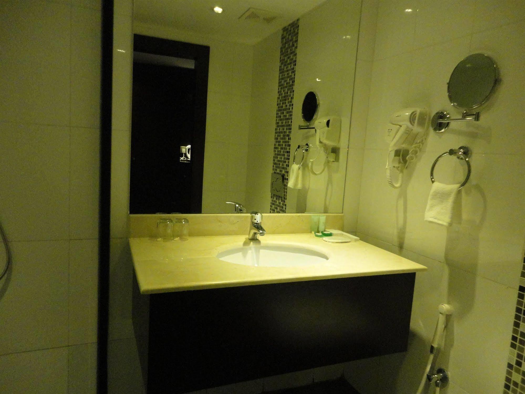Days Olaya Hotel Ер-Ріяд Екстер'єр фото