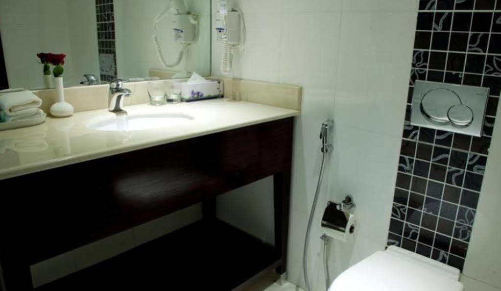 Days Olaya Hotel Ер-Ріяд Екстер'єр фото